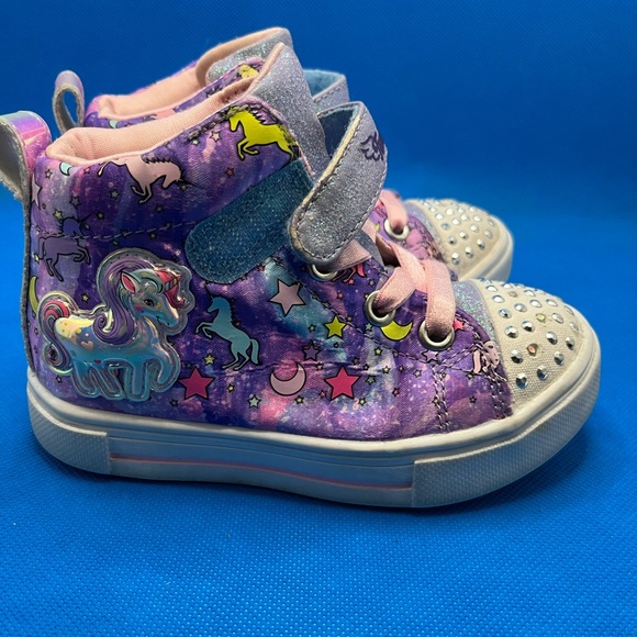 Sketchers Twinkle Toes Unicorn light up shoes - Picture 7 of 11